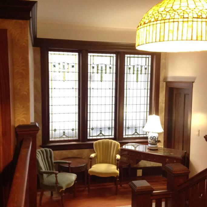 Parlor Suite In Heritage Manor, Fairfield, Near Dt Victoria Zewnętrze zdjęcie